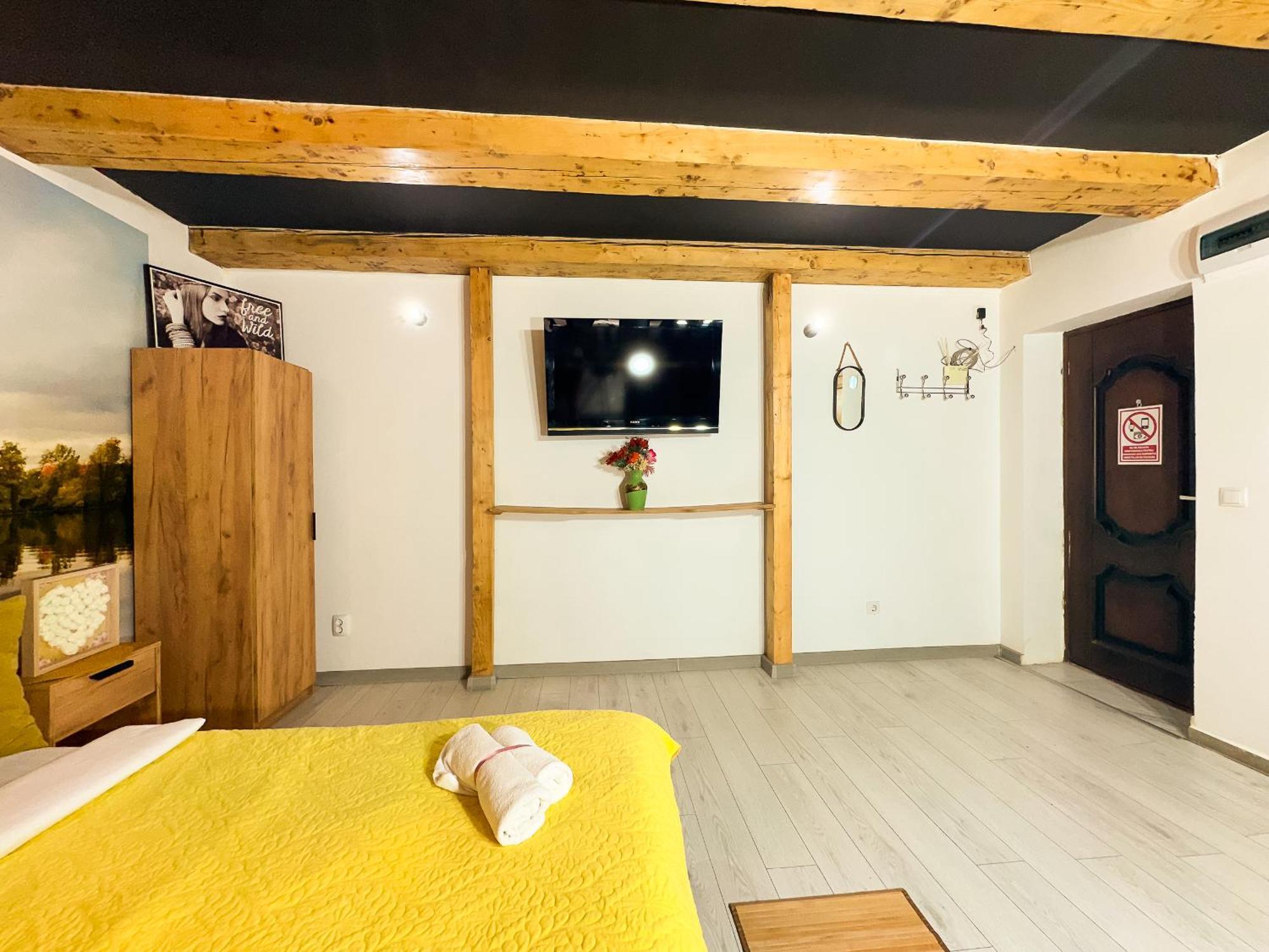 Venus Central Lux Studio 크라이오바 외부 사진